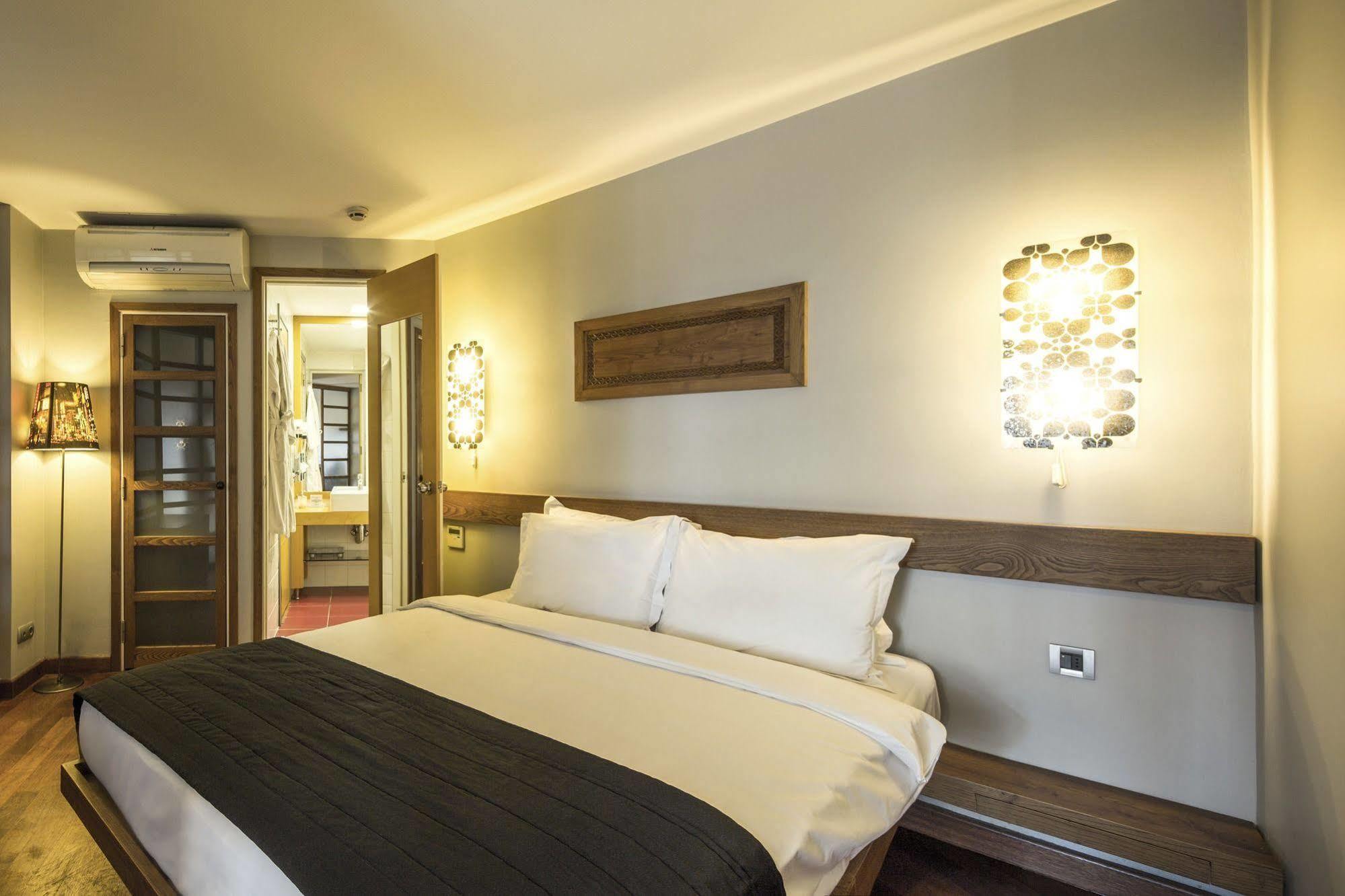 Taxim Suites&Residences Estambul Exterior foto